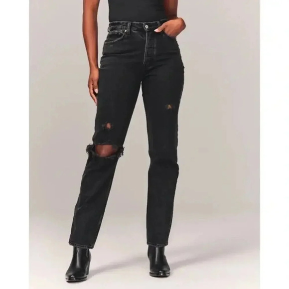 Abercrombie and Fitch Curve Love High Rise Dad Jeans Black Destroy Size 26 NWT - Picture 1 of 7